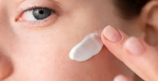 How does Ecodoin compare to other moisturizing agents?